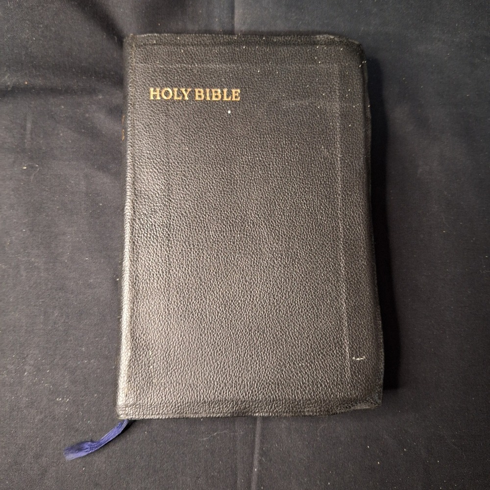 Vintage 1957 Collins Holy Bible King James Version KJV Iona‎ Clear-Type Black